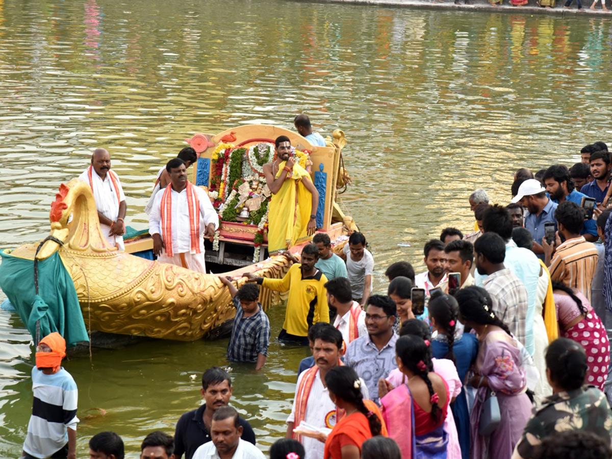 Dharmapuri Lakshmi Narasimha Swamy Brahmotsavam Photos10