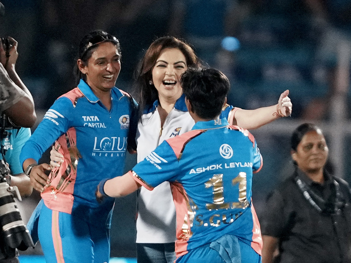 Mumbai Indians won the Women's Premier League 2025 final photos16