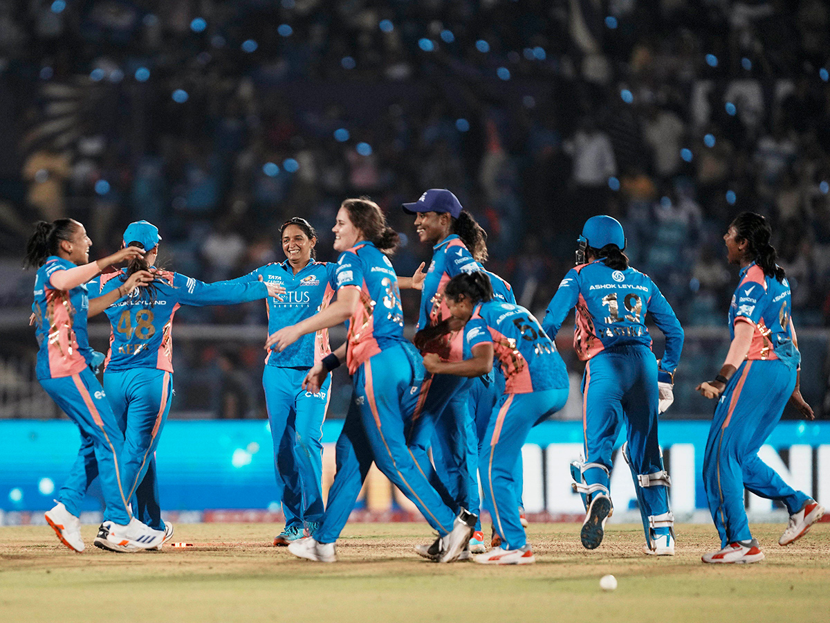 Mumbai Indians won the Women's Premier League 2025 final photos7