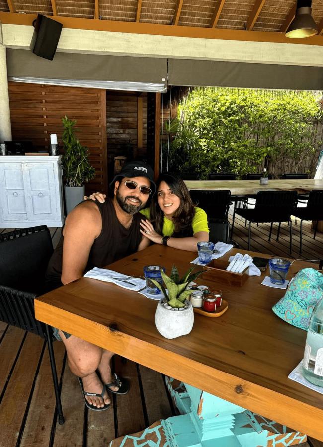 Rohit Sharma Enjoying Vacation In Maldives With His Family Photos2