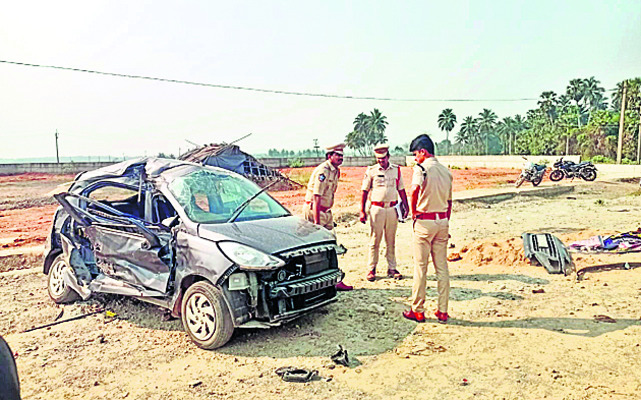 పొట్టి శ్రీరాములు సేవలు చిరస్మరణీయం 1