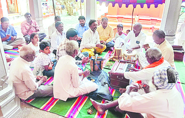 భక్తిశ్రద్ధలతో ఆరాధనోత్సవాలు 1