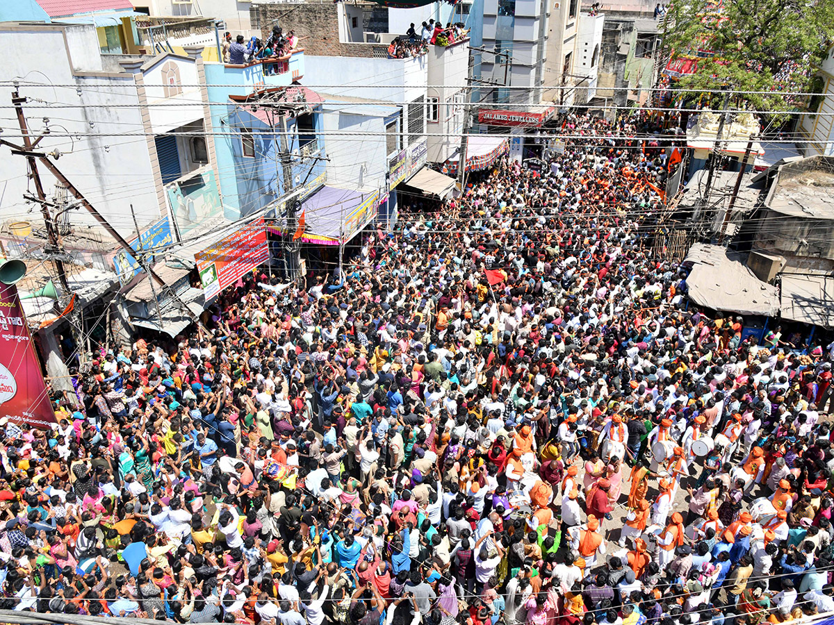 Grand Celebration of Thalpagiri Rathotsavam in Nellore Photos5