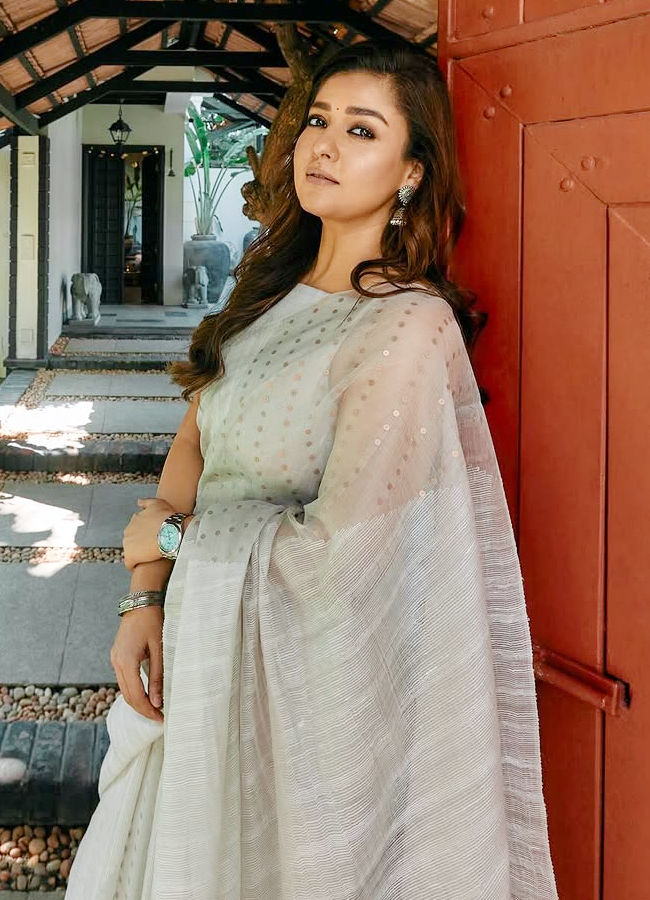 Heroine Nayanthara's new house is very expensive2