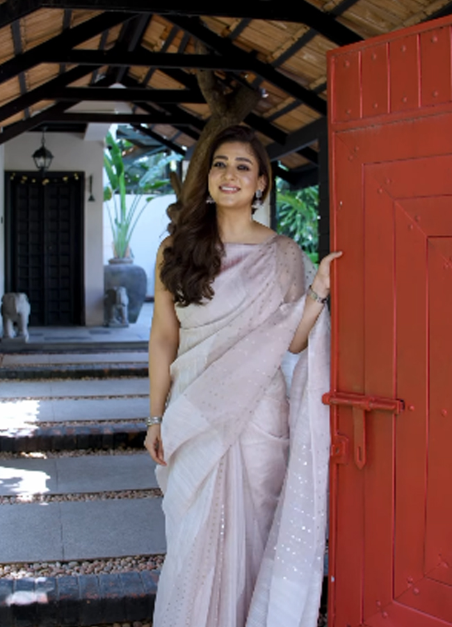 Heroine Nayanthara's new house is very expensive9