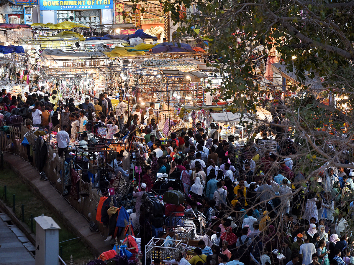 Ramadan Nights at Charminar Hyderabad Photos2