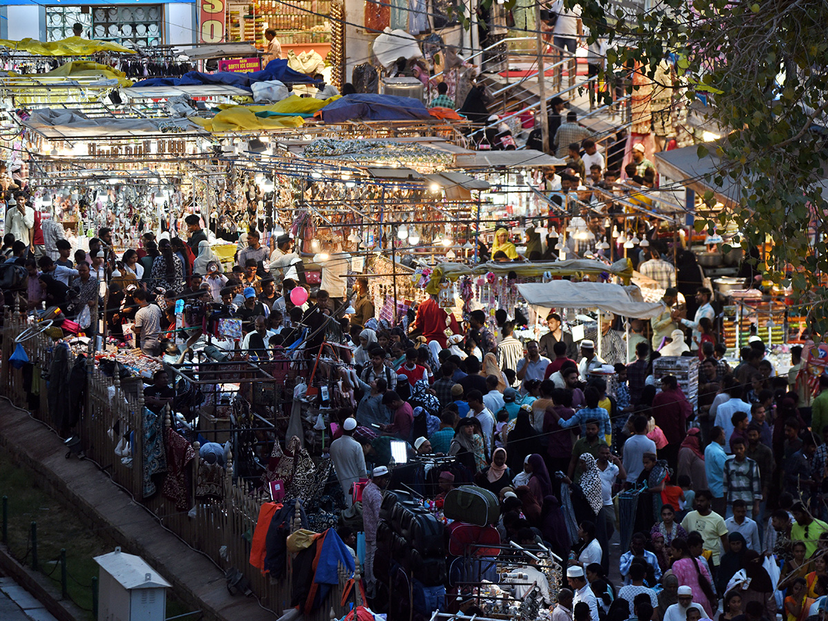 Ramadan Nights at Charminar Hyderabad Photos5