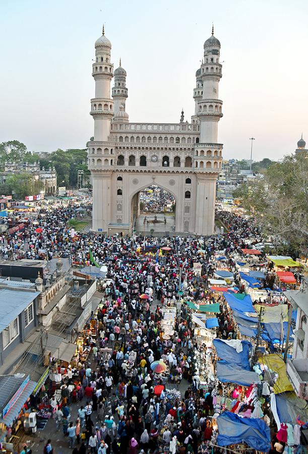 Ramadan Nights at Charminar Hyderabad Photos9