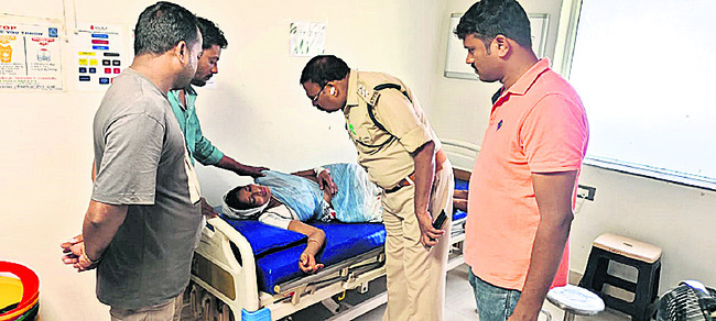 డ్రైవర్కు నిద్ర కరువై..1