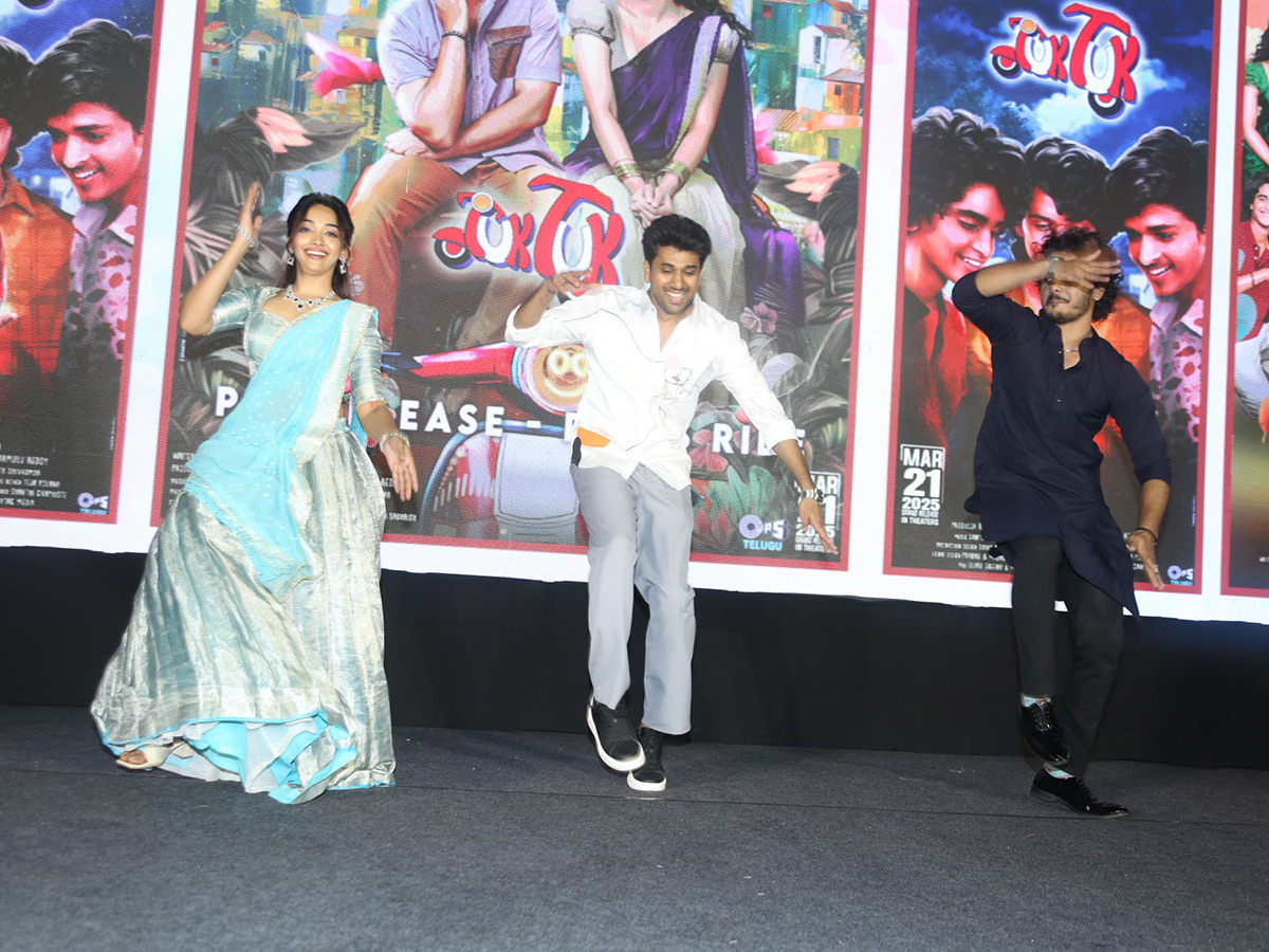 Tuk Tuk Movie Pre Release Event Photos8