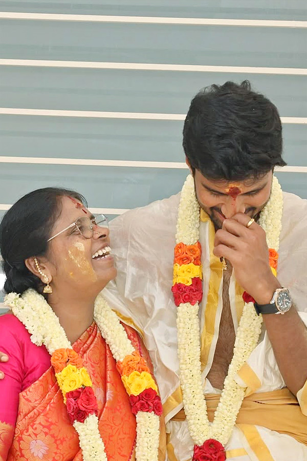 Washington Sundar And Family All Smiles As They Celebrate House Warming Ceremony Photos6