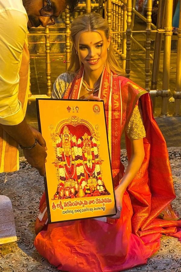 Miss Universe Victoria Kjaer Theilvig Visits Yadagirigutta Temple2