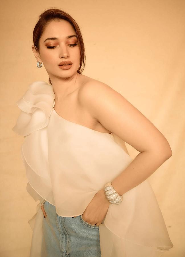 Actress Tamannaah Bhatia Shares New Photoshoot Pics 7