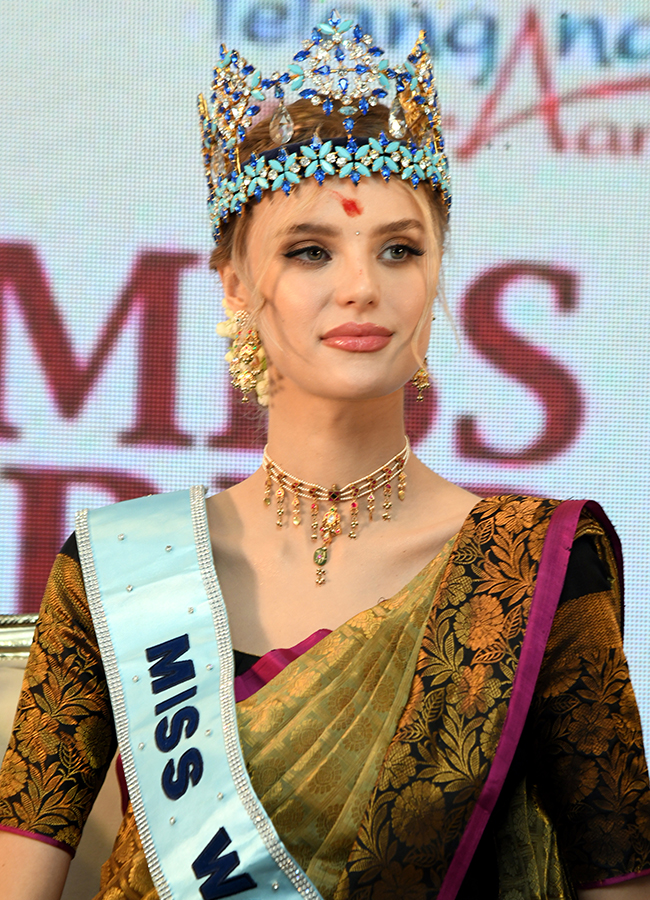 miss world kristyna pliskova in hyderabad10