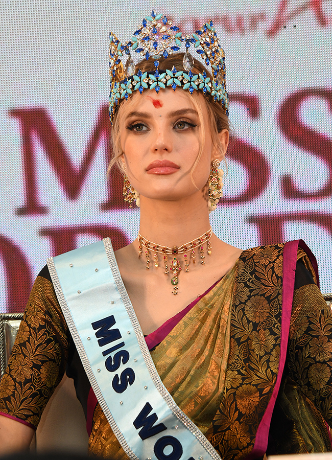 miss world kristyna pliskova in hyderabad2