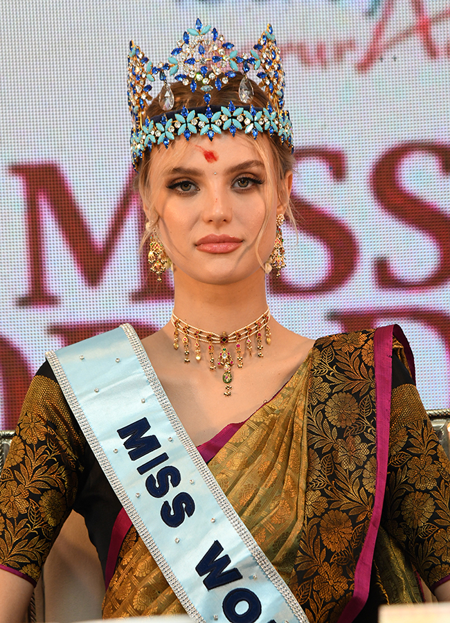 miss world kristyna pliskova in hyderabad6