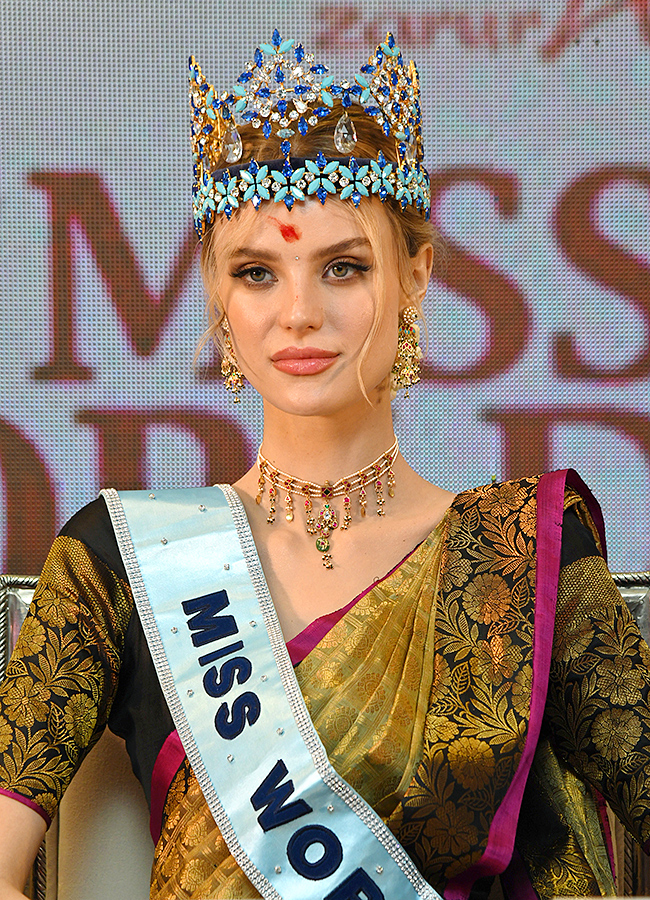 miss world kristyna pliskova in hyderabad13