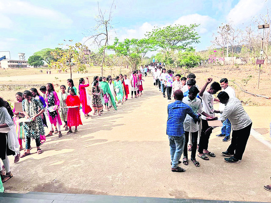 ‘పది’ పరీక్షలు షురూ..2