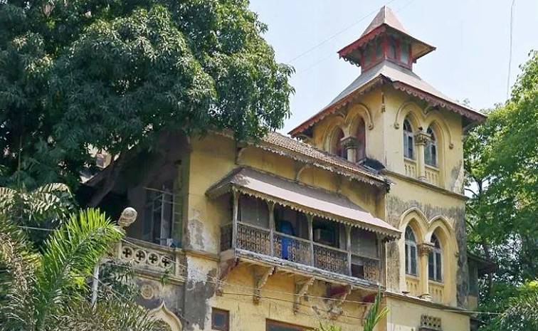 Mumbai historical Laxmi Nivas sold for Rs 2760000000, buyer has link with Mukesh Ambani Photos3