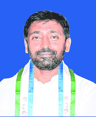 పెట్టుబడులు కూడా వచ్చే పరిస్థితి లేదు
1