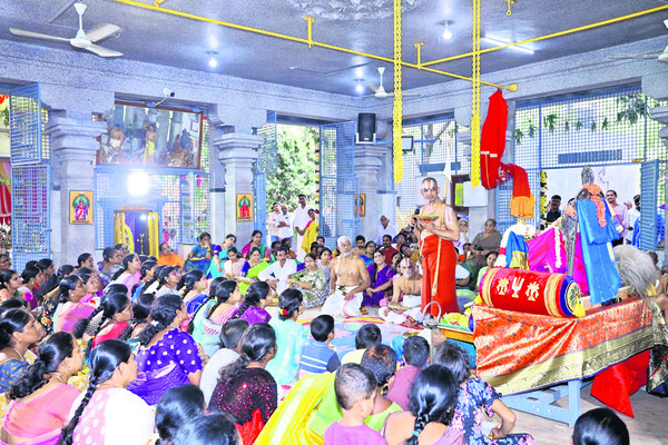 లీలావతికి సీ్త్రశక్తి  జాతీయ పురస్కారం1