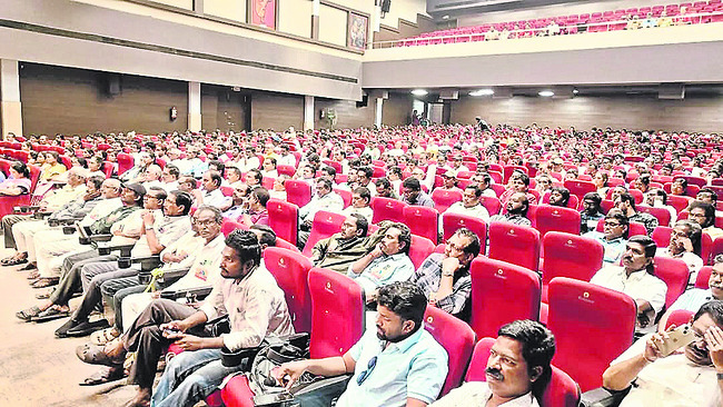 విద్యారంగ సమస్యలపై పోరుబాట1