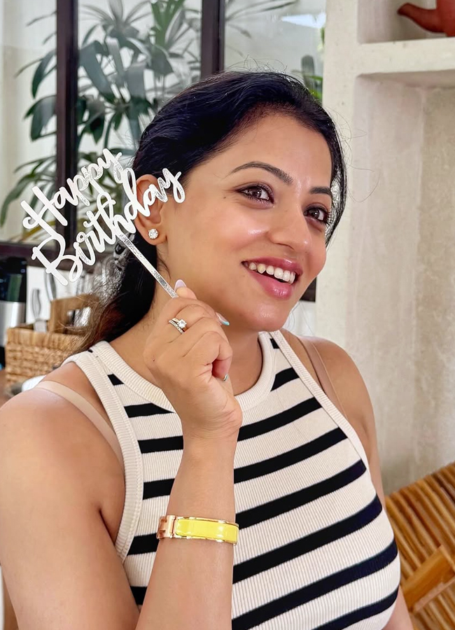 Serial beauty Navyaswamy's birthday celebrations in Bali 5