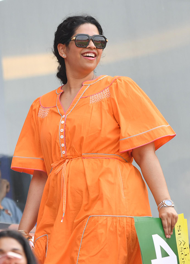 SRH VS RR Match in Uppal Stadium Hyderabad Photos9