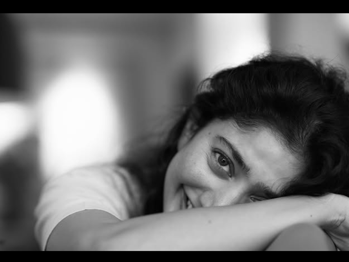 Rising Star Sai Pallavi latest photos 2