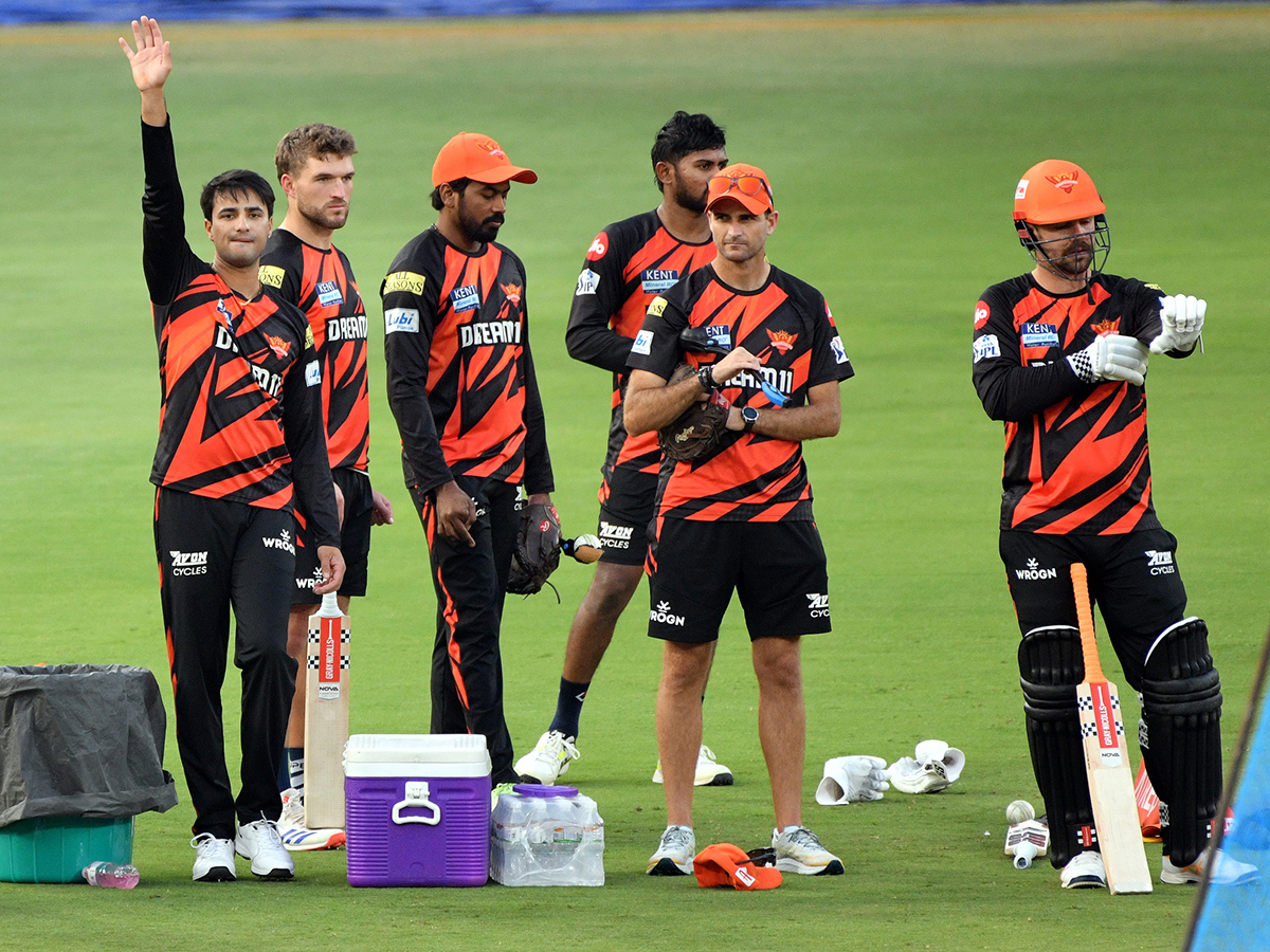 IPL 2025 T20 cricket match between Sunrisers Hyderabad and Lucknow Super Giants13