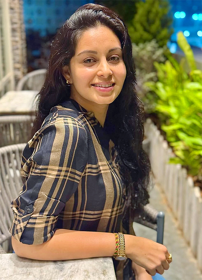 Actress Abhinaya Engagement Photos Goes Viral10