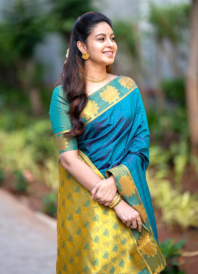 Actress Abhinaya Engagement Photos Goes Viral6