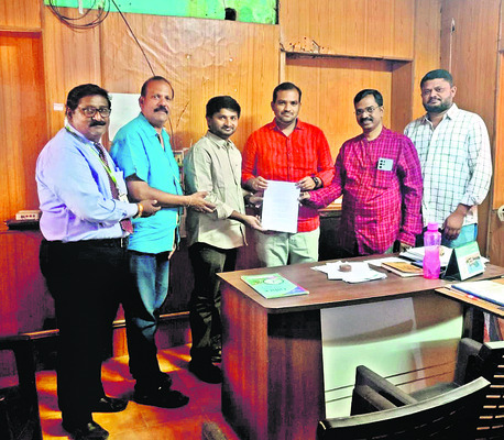 ఎన్టీఆర్ వైద్య సేవా బిల్లులు విడుదల చేయాలి1