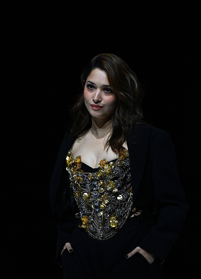 Lakme Fashion Week X FDCI in Mumbai Photos13