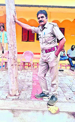 బాలికపై అత్యాచారం కేసులో ఫారెస్టర్ అరెస్టు 2
