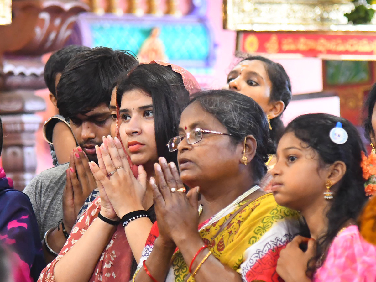 Heavy Rush at Vijayawada Durga Temple12