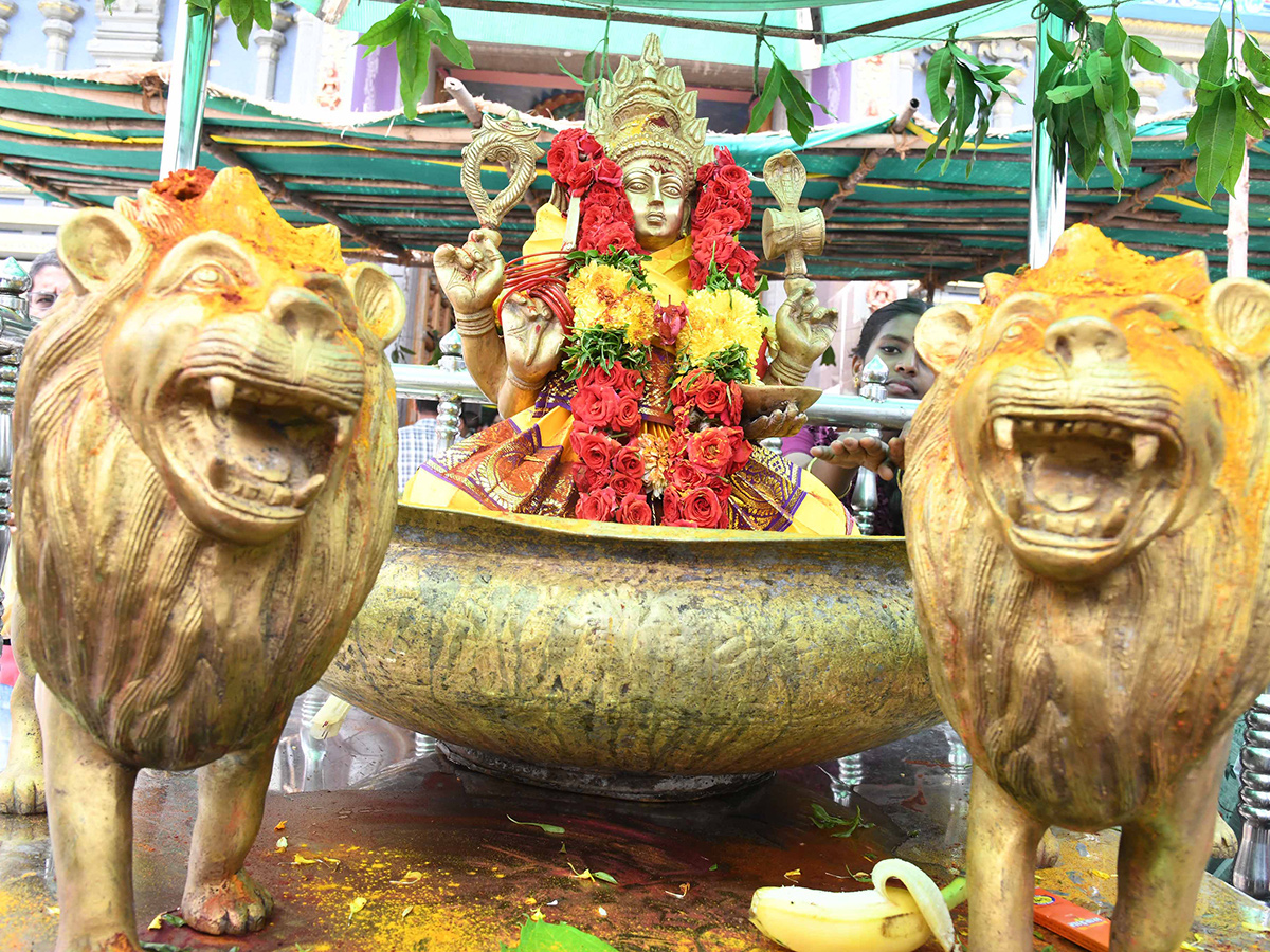 Heavy Rush at Vijayawada Durga Temple14