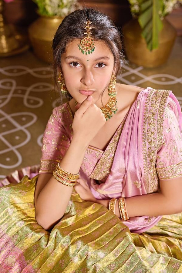Ugadi look.. Celebrities shine in traditional Attire Photos16
