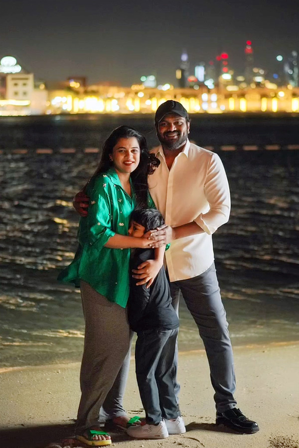 Actor Manchu Manoj Share heartfelt post to wife Mounika on their second Wedding Anniversary Photos14