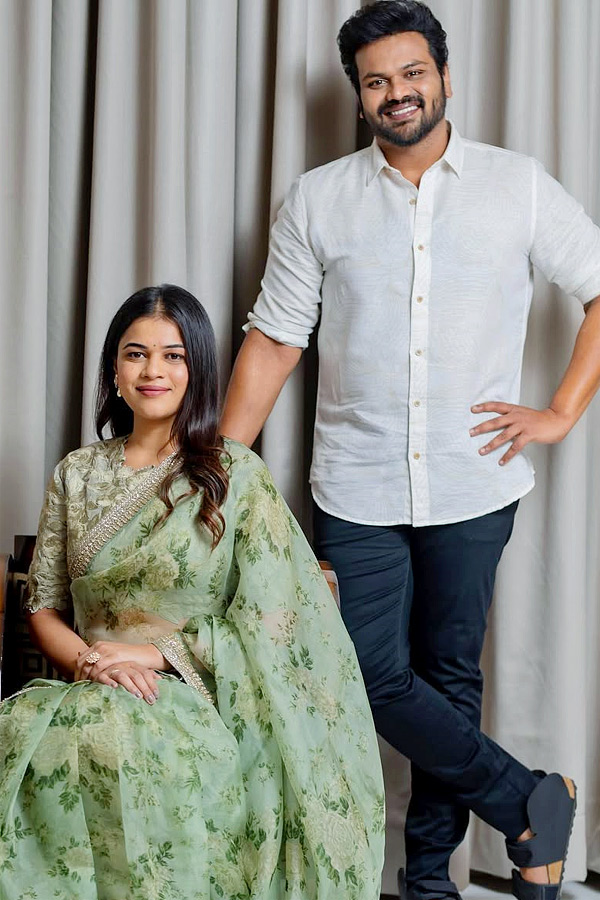 Actor Manchu Manoj Share heartfelt post to wife Mounika on their second Wedding Anniversary Photos7