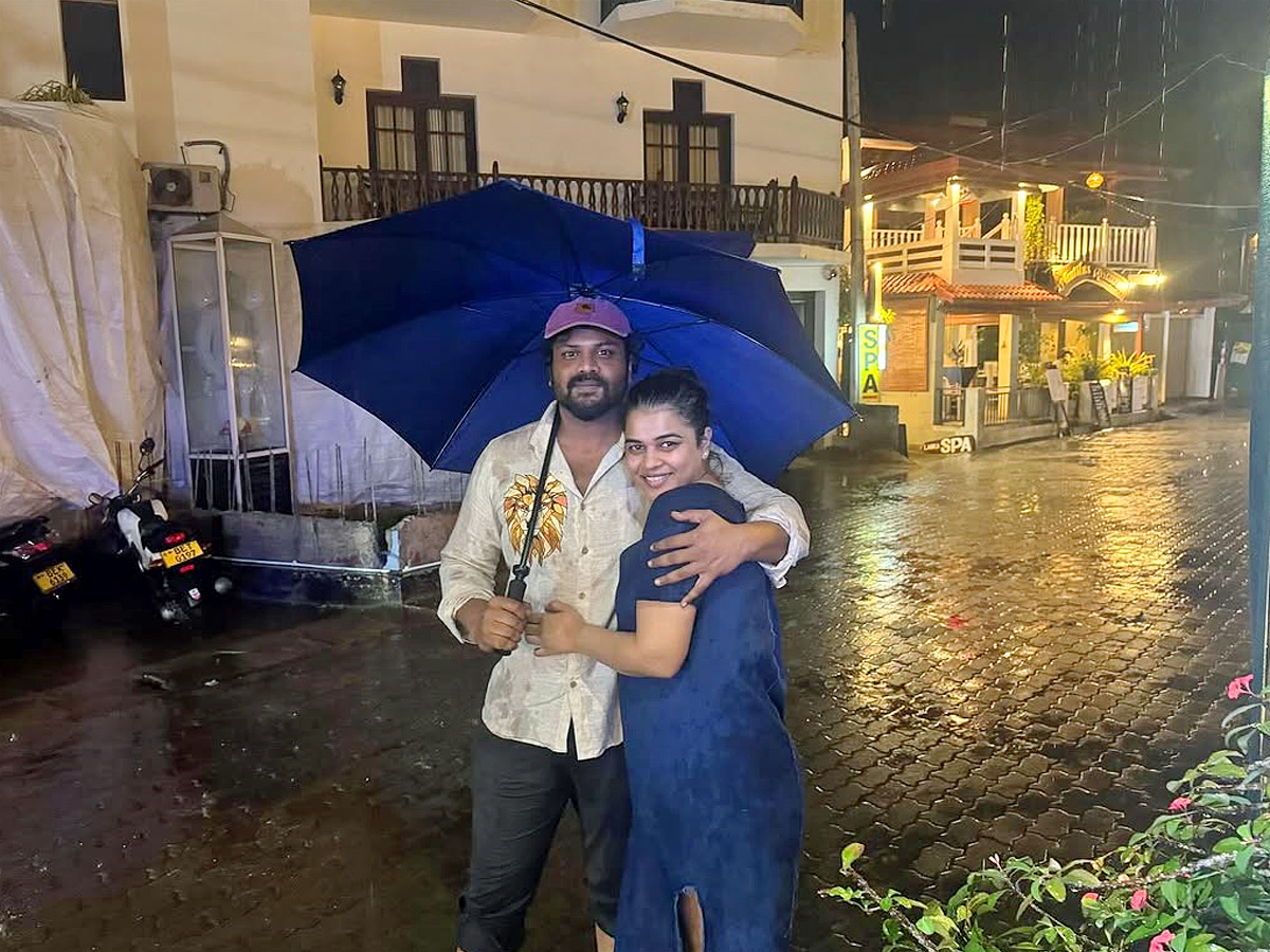 Actor Manchu Manoj Share heartfelt post to wife Mounika on their second Wedding Anniversary Photos9