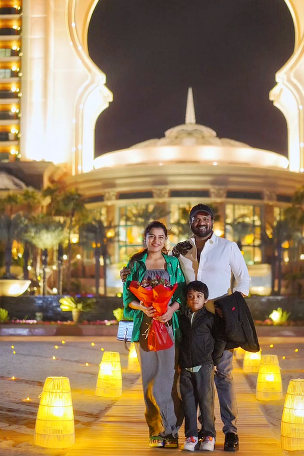 Actor Manchu Manoj Share heartfelt post to wife Mounika on their second Wedding Anniversary Photos13