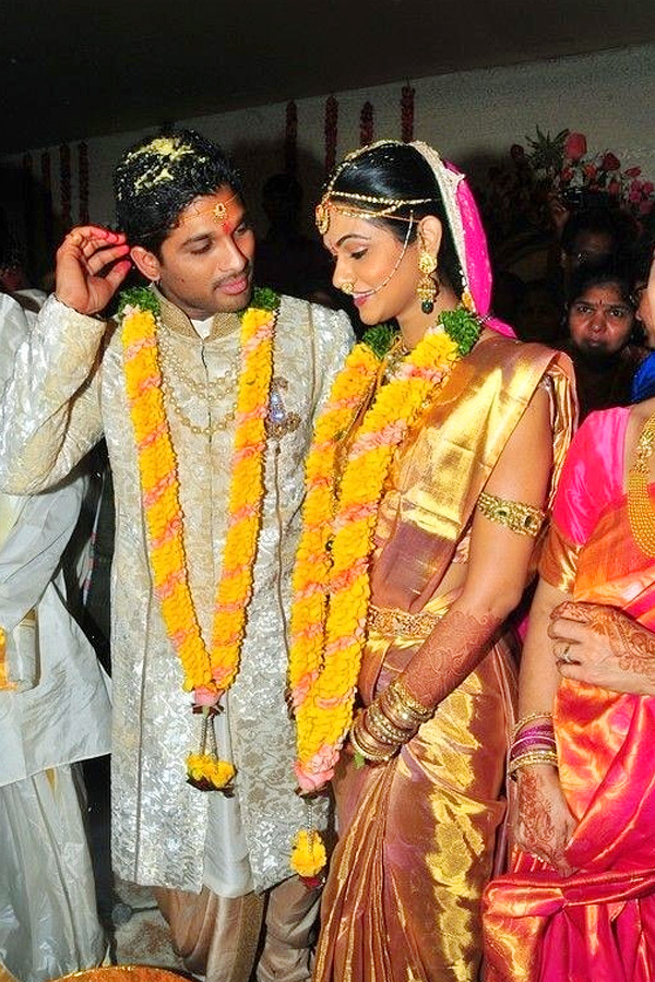 Allu Arjun And Sneha Reddys Most Lovable Moments On Their Wedding Anniversary Photos4