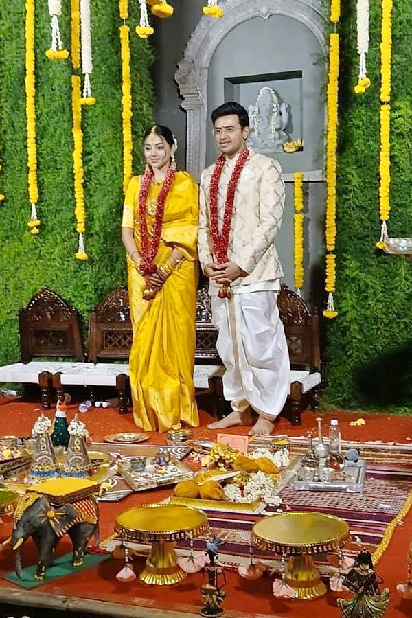 BJP MP Tejasvi Surya marries Bharatanatyam artist Sivasri Skandaprasad Photos6