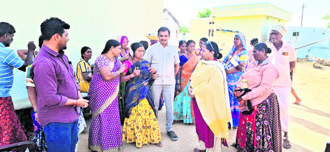 ప్రభుత్వ పాఠశాలలకు నాసిరకం బియ్యం సరఫరా 
1