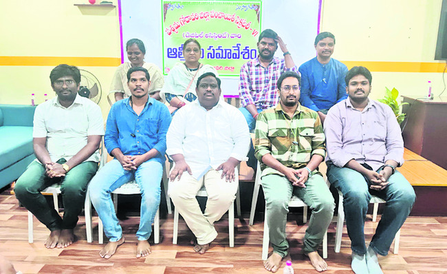 డిజిటల్ అసిస్టెంట్ల సమస్యలు పరిష్కరించాలి 1