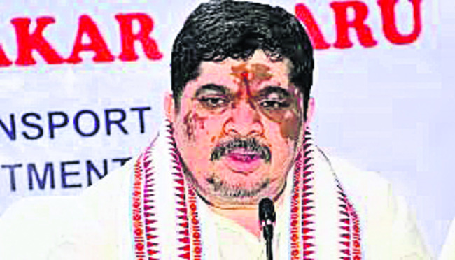 మంత్రివర్యా ఆలకించండి..1