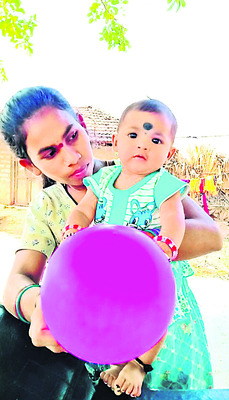 భర్త వేధింపులతో వివాహిత బలవన్మరణం
1