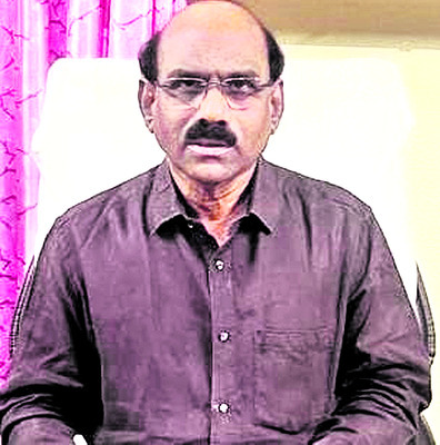 ఫీజుల దోపిడీని అరికట్టాలి 2