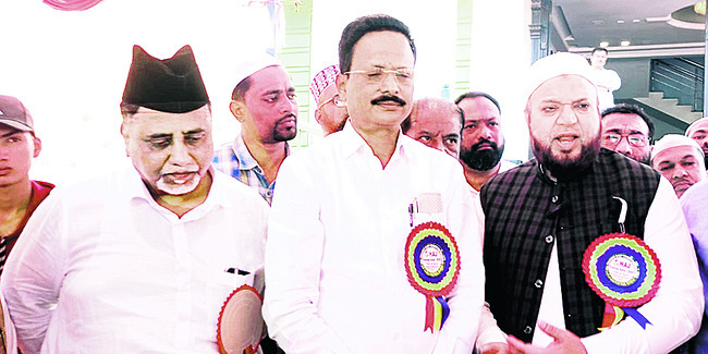 మానవత, దానగుణంతో జీవించాలి 1